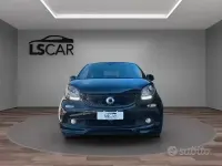 Usata Smart ForFour Passion 90 CV (66 kW) 2019 Nero Utilitaria