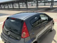 Usata Peugeot 107 Active 68 CV (50 kW) 2011 Utilitaria