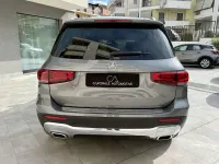 Usata Mercedes GLB200 150 CV (110 kW) 2020 Grigio SUV