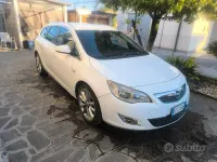 Usata Opel Astra 125 CV (91 kW) 2011 Bianco Station wagon