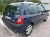 Usata Renault Clio II 75 CV (55 kW) 2001 Blu/azzurro Berlina