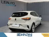 Usata Renault Clio V Business 101 CV (74 kW) 2021 Grigio Berlina