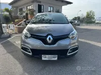 Usata Renault Captur Intens 110 CV (80 kW) 2015 Grigio SUV
