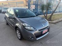 Usata Renault Clio IV 74 CV (54 kW) 2012 Grigio Berlina