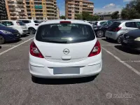 Używany Opel Corsa 80 KM (58 kW) 2009 Biały Hatchback