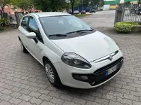 Usata Fiat Punto Evo Dynamic 75 CV (55 kW) 2011 Bianco Utilitaria