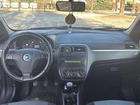 Usata Fiat Punto 69 CV (50 kW) 2007 Berlina