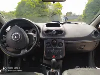 Usata Renault Clio II 98 CV (72 kW) 2008 Blu Berlina