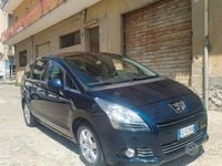 Usata Peugeot 5008 109 CV (80 kW) 2010 Blu Monovolume