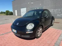Usata VW New Beetle 105 CV (77 kW) 2007 Nero Utilitaria