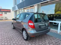 Usata Mercedes A160 Elegance 82 CV (60 kW) 2008 Grigio Berlina