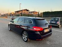 Usata Peugeot 308 Allure 131 CV (96 kW) 2019 Blu Station wagon