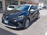 Second-hand Renault Captur Intens 116 CP (85 kW) 2020 Negru SUV