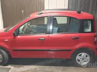 Usata Fiat Panda Emotion 60 CV (44 kW) 2003 Rosso Utilitaria