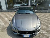 Usata Maserati Ghibli 349 CV (256 kW) 2022 Argento luna Berlina