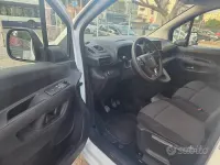 Usata Opel Combo S 102 CV (75 kW) 2021 Bianco Monovolume