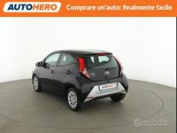 Usata Toyota Aygo Connect Style 72 CV (52 kW) 2021 Nero Utilitaria