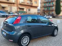 Usata Fiat Punto Street 95 CV (69 kW) 2017 Grigio Utilitaria
