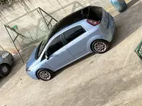 Usata Fiat Grande Punto 90 CV (66 kW) 2006 Utilitaria