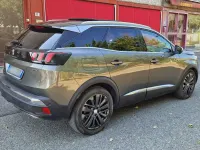 Usata Peugeot 3008 GT-line 181 CV (133 kW) 2016 Grigio verdone SUV