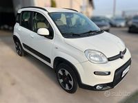 Usata Fiat Panda 4x4 S 74 CV (54 kW) 2013 Bianco Utilitaria
