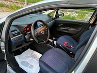 Usata Fiat Grande Punto Active 65 CV (47 kW) 2007 Argento Utilitaria