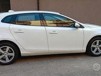 Usata Volvo V40 Kinetic 2017 Bianco Berlina