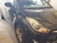 Usata Hyundai ix20 Comfort 115 CV (84 kW) 2013 Nero Utilitaria