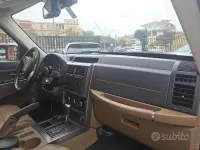 Usata Jeep Cherokee Limited 200 CV (147 kW) 2013 Bianco SUV