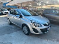 Usata Opel Corsa Edition 85 CV (62 kW) 2014 Grigio Berlina