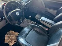 Usata VW New Beetle 101 CV (74 kW) 2002 Grigio Utilitaria