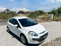 Usata Fiat Punto Evo 75 CV (55 kW) 2010 Bianco Utilitaria