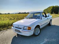 Usata Ford Escort Cabriolet 1988 Bianco Cabrio