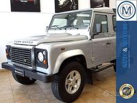 Usata Land Rover Defender SE 122 CV (89 kW) 2010 Grigiogrigio SUV