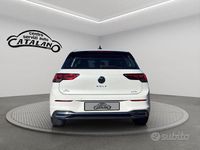 Usata VW Golf VII Executive 150 CV (110 kW) 2021 Bianco Utilitaria