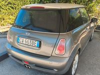 Usata Mini Cooper S 170 CV (125 kW) 2005 Grigio Utilitaria