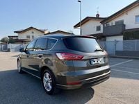 Usata Ford S-MAX Titanium 150 CV (110 kW) 2022 Grigio Monovolume