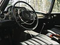 Usata Mercedes SL280 170 CV (125 kW) 1969 Oro Cabrio