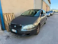 Usata Fiat Croma Emotion 150 CV (110 kW) 2005 Marrone Station wagon