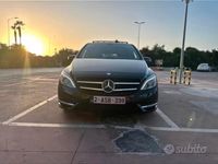 Usata Mercedes B180 2012 Nero Monovolume