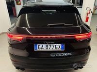 Usata Porsche Cayenne 339 CV (249 kW) 2020 Nero SUV