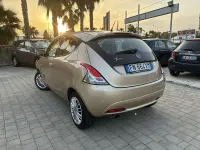 Usata Lancia Ypsilon Gold 95 CV (69 kW) 2018 Beige Utilitaria
