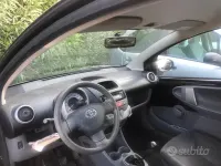 Usata Toyota Aygo Sol 54 CV (39 kW) 2007 Nero Utilitaria
