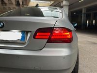 Usata BMW 325 Efficient Dynamics 218 CV (160 kW) 2006 Grigio Coupé