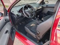 Usata Peugeot 206+ 60 CV (44 kW) 2011 Rosso Utilitaria
