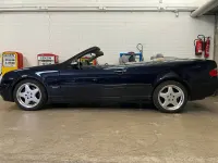 Usata Mercedes CLK320 218 CV (160 kW) 2001 Blu Cabrio