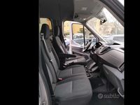 Usata Ford Transit 131 CV (96 kW) 2017 Argento Station wagon