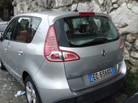 Usata Renault Scénic III 130 CV (95 kW) 2011 Grigio Monovolume