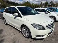 Usata Mercedes B180 Executive 109 CV (80 kW) 2013 Bianco Utilitaria