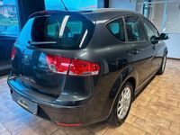 Usata Seat Altea XL 105 CV (77 kW) 2011 Grigio Monovolume